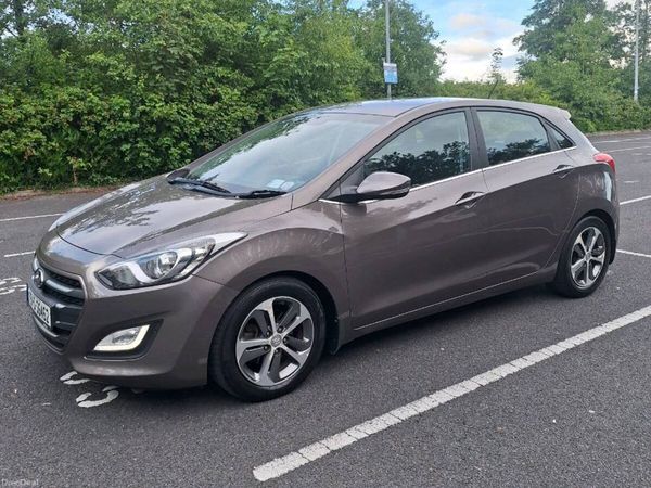 Hyundai i30 Hatchback, Diesel, 2015, Bronze