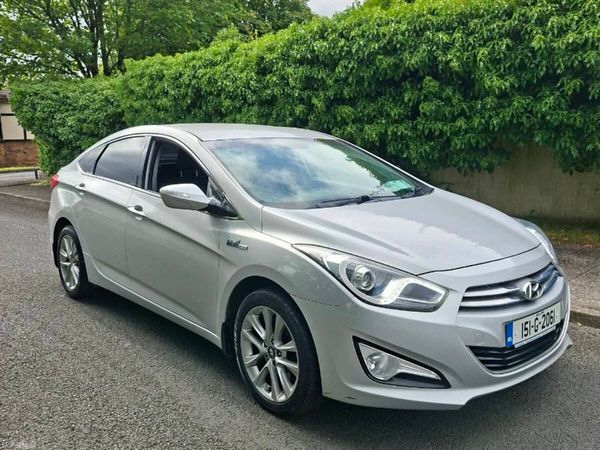 Hyundai i40 Saloon, Diesel, 2015, Silver