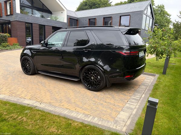 Land Rover Discovery SUV, Diesel, 2022, Black