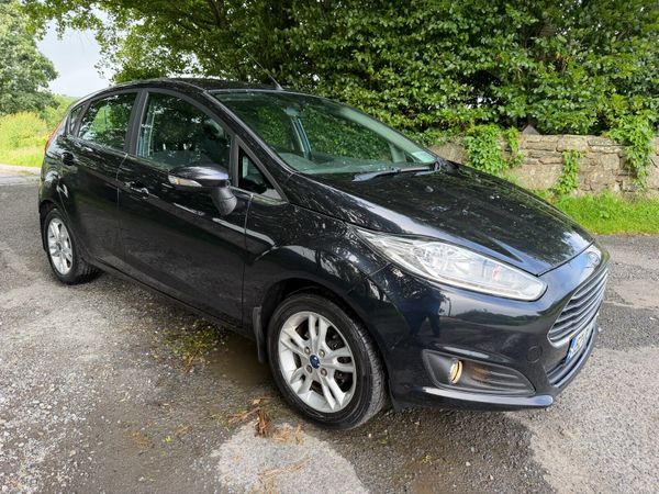 Ford Fiesta Hatchback, Diesel, 2015, Black