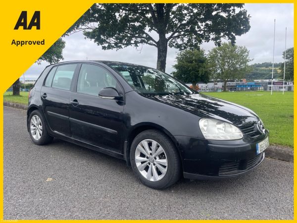 Volkswagen Golf Hatchback, Petrol, 2005, Black