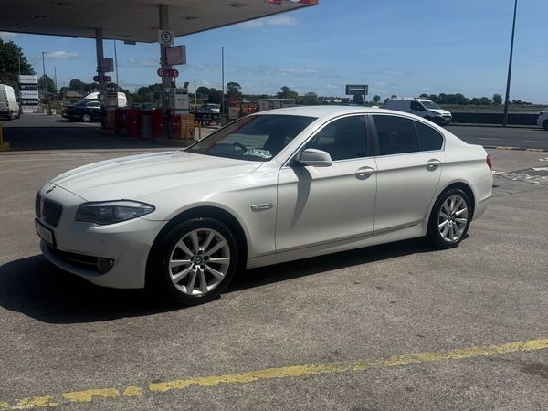 BMW 5-Series Saloon, Diesel, 2011, White