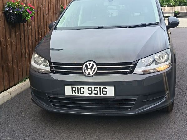 Volkswagen Sharan MPV, Diesel, 2013, Grey
