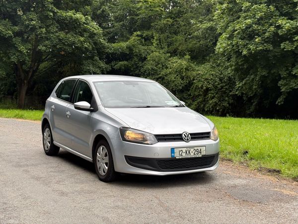 Volkswagen Polo Hatchback, Petrol, 2012, Silver