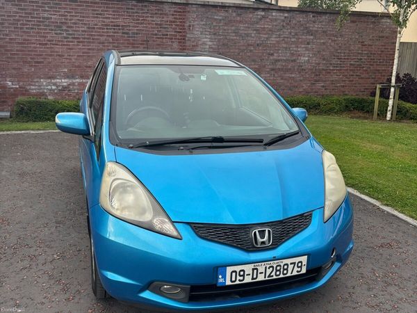 Honda Jazz Hatchback, Petrol, 2009, Blue