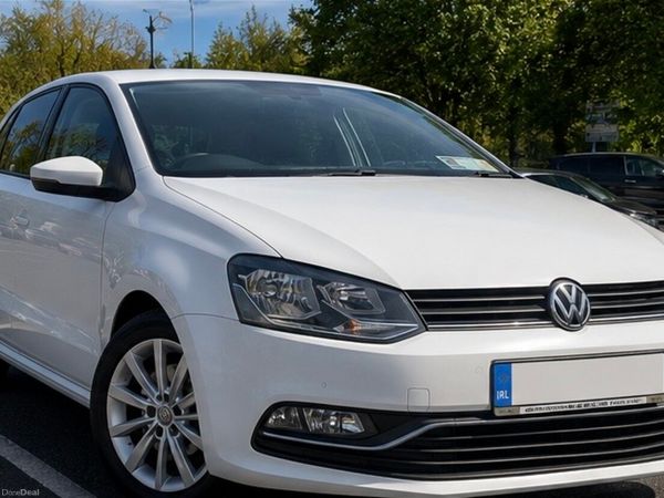 Volkswagen Polo Hatchback, Petrol, 2014, White