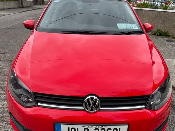 Volkswagen Polo Hatchback, Petrol, 2018, Red