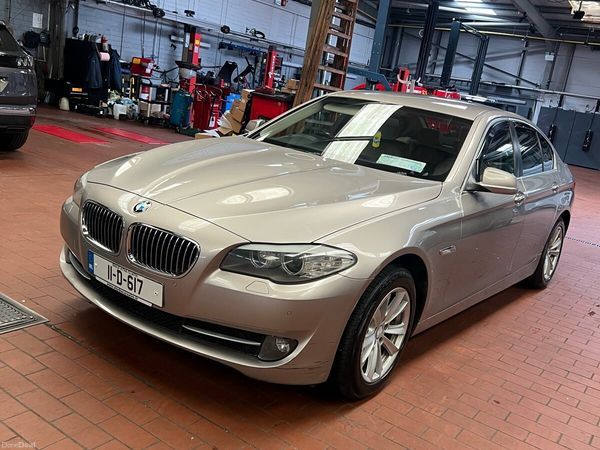 BMW 5-Series Saloon, Diesel, 2011, Silver