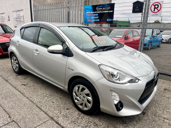 Toyota Aqua Hatchback, Petrol Hybrid, 2015, Silver