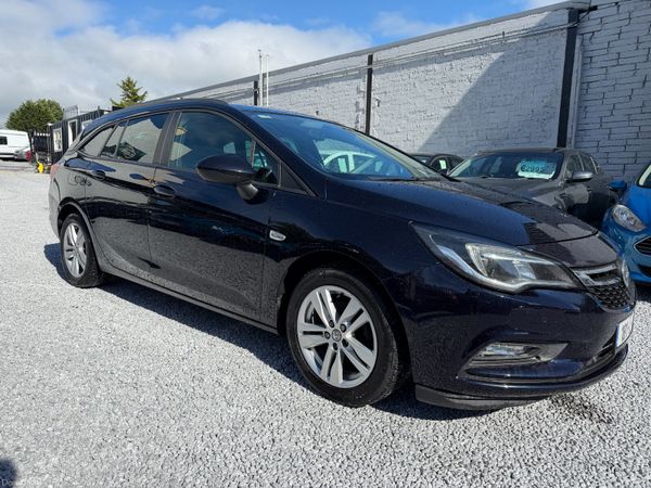 Vauxhall Astra Estate, Diesel, 2018, Blue