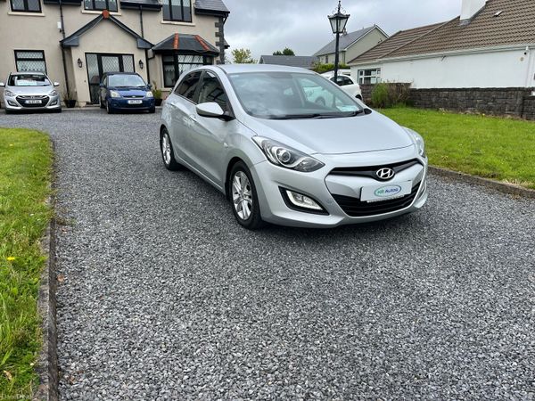 Hyundai i30 Hatchback, Diesel, 2015, Grey