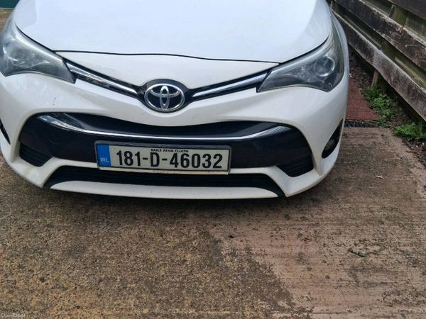 Toyota Avensis Saloon, Diesel, 2018, White