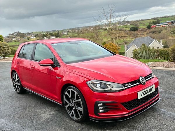 Volkswagen Golf Hatchback, Diesel, 2018, Red