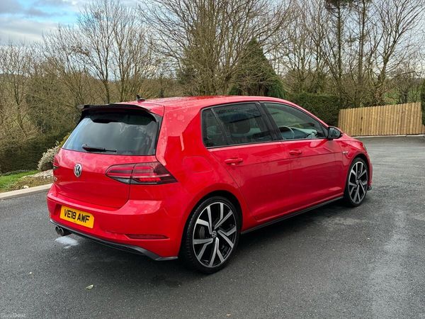 Volkswagen Golf Hatchback, Diesel, 2018, Red