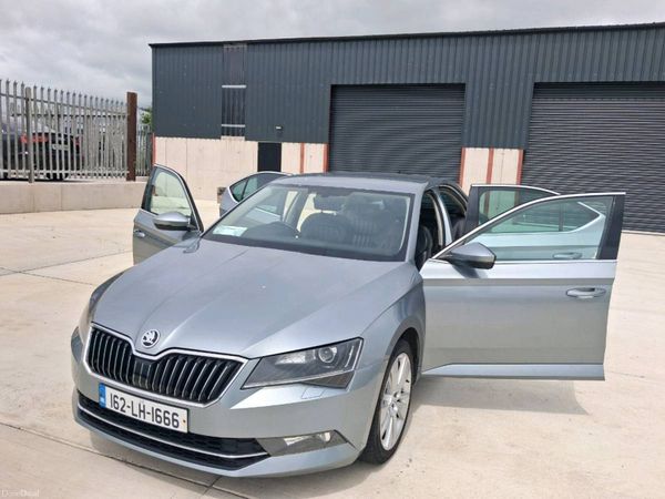 Skoda Superb Hatchback, Diesel, 2016, Grey
