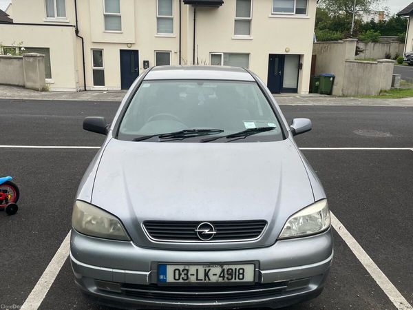 Opel Astra Hatchback, Petrol, 2003, Silver