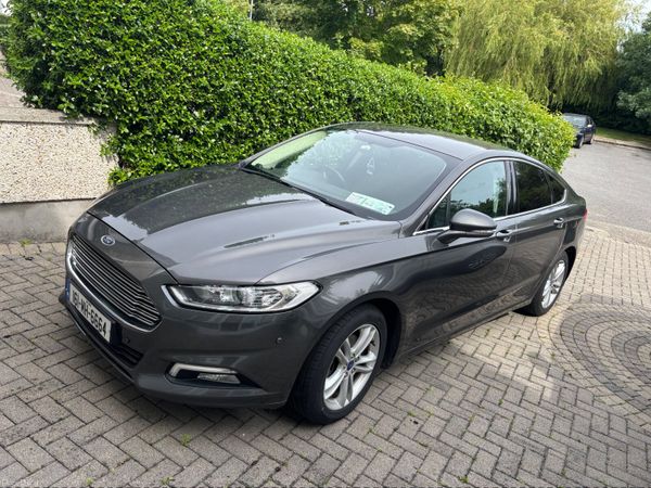 Ford Mondeo Hatchback, Diesel, 2016, Grey