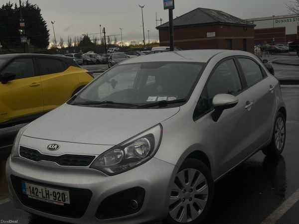 Kia Rio Hatchback, Petrol, 2014, Silver