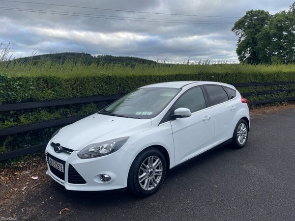 Ford Focus Hatchback, Diesel, 2013, White