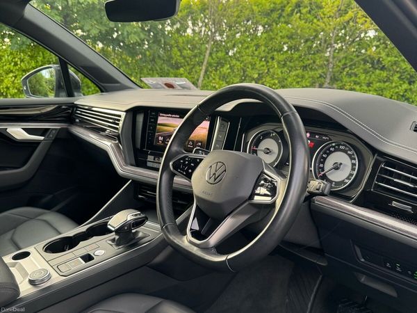 Volkswagen Touareg SUV, Diesel, 2024, Grey