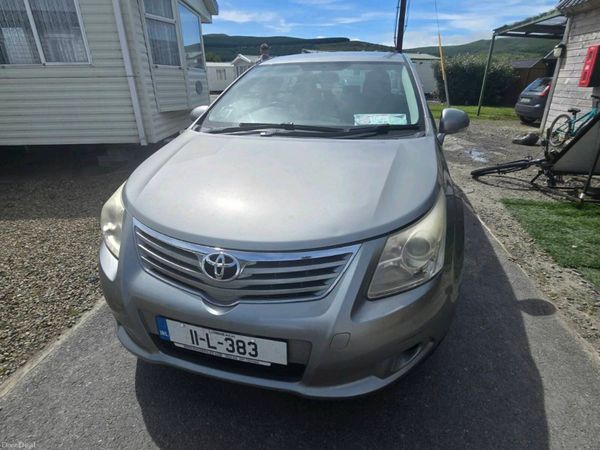 Toyota Avensis Saloon, Diesel, 2011, Grey