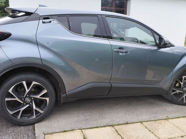 Toyota C-HR Hatchback, Petrol Hybrid, 2021, Grey