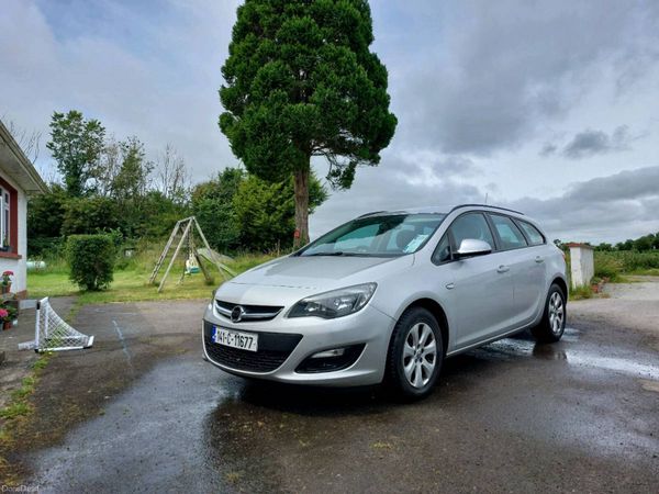 Vauxhall Astra Estate, Diesel, 2014, Silver