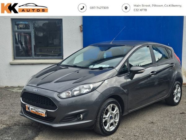 Ford Fiesta Hatchback, Petrol, 2017, Grey