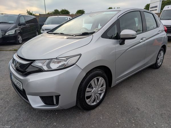 Honda Jazz Hatchback, Petrol, 2017, Silver