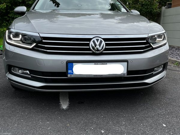 Volkswagen Passat Saloon, Diesel, 2016, Silver