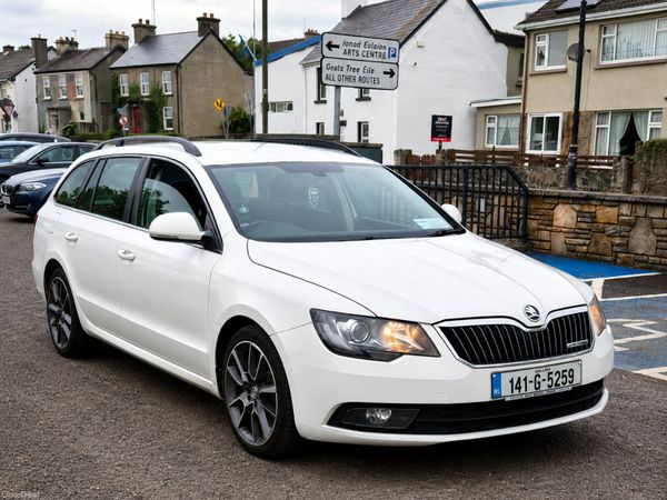 Skoda Superb Estate, Diesel, 2014, White
