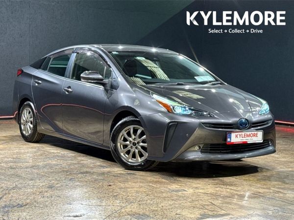 Toyota Prius Hatchback, Petrol Hybrid, 2021, Grey