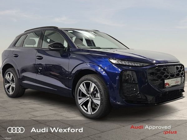 Audi Q3 SUV, Petrol Plug-in Hybrid, 2026, Blue
