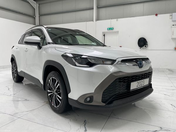 Toyota Corolla Cross Estate, Petrol Hybrid, 2023, White