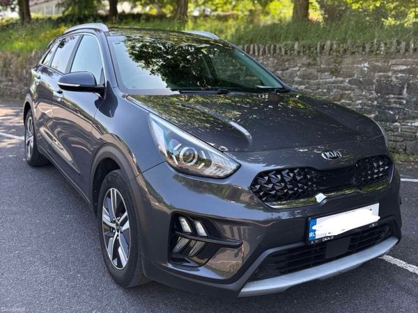Kia Niro SUV, Petrol Hybrid, 2021, Grey