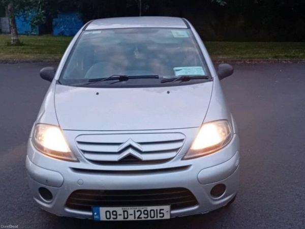 Citroen C3 Hatchback, Diesel, 2009, Silver