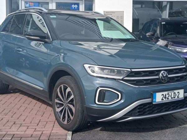 Volkswagen T-Roc SUV, Diesel, 2024, Blue