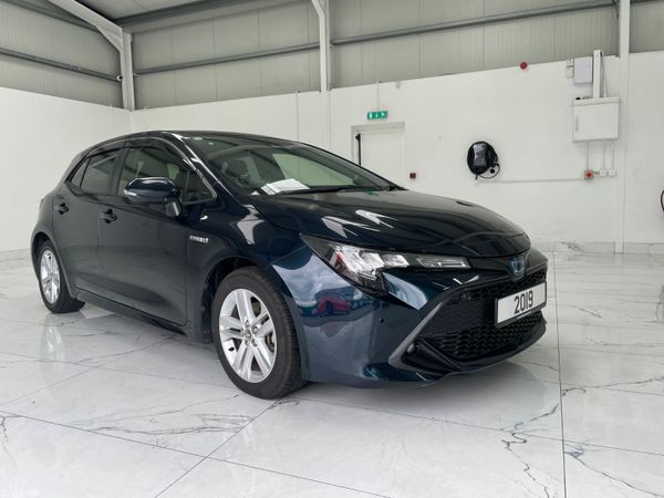 Toyota Corolla Hatchback, Petrol Hybrid, 2019, Black
