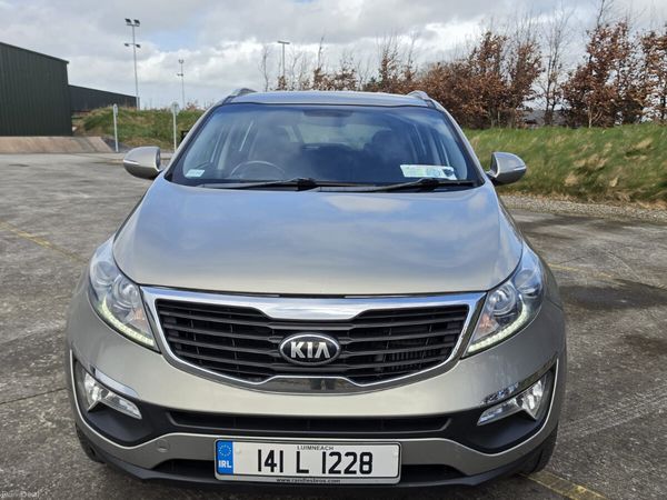 Kia Sportage SUV, Diesel, 2014, Silver