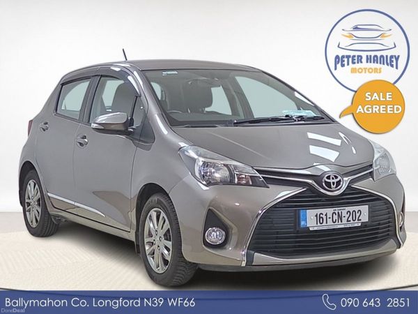 Toyota Yaris Hatchback, Petrol, 2016, Grey