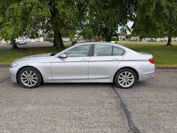 BMW 5-Series Saloon, Diesel, 2012, Silver