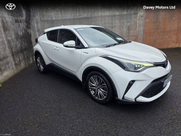 Toyota C-HR SUV, Petrol Hybrid, 2021, White