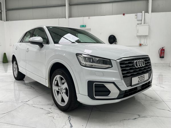 Audi Q2 Hatchback, Petrol, 2019, White