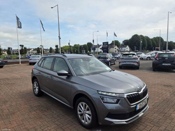 Skoda Kamiq Hatchback, Petrol, 2023, Grey