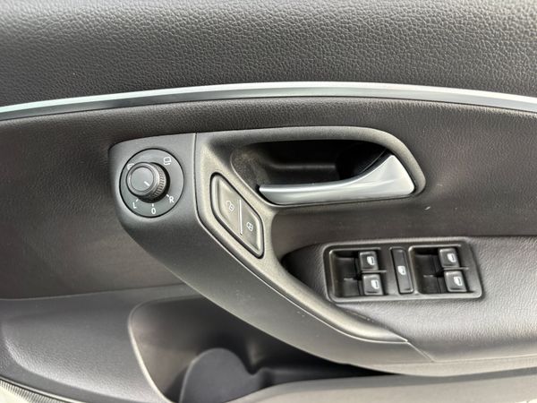 Volkswagen Polo Hatchback, Petrol, 2016, Orange