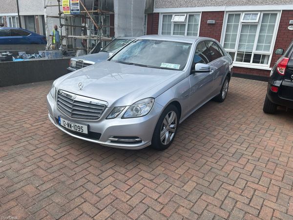 Mercedes-Benz E-Class Saloon, Diesel, 2012, Silver