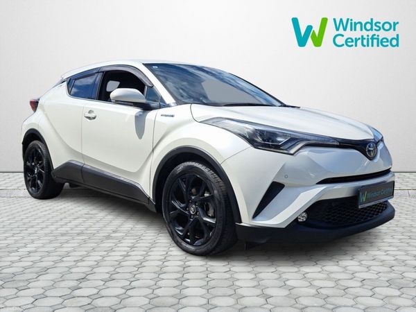 Toyota C-HR SUV, Petrol Hybrid, 2019, White