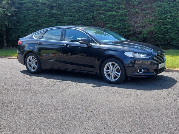 Ford Mondeo Hatchback, Diesel, 2015, Black