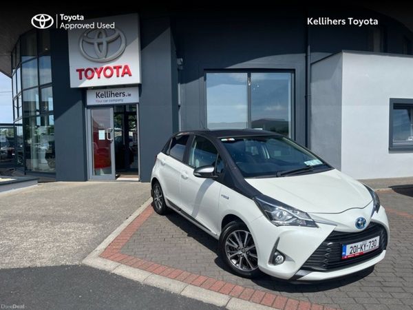 Toyota Yaris Hatchback, Petrol Hybrid, 2020, White