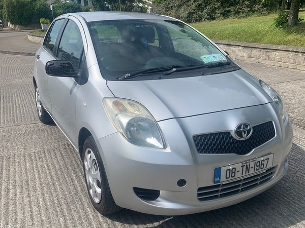 Toyota Yaris Hatchback, Petrol, 2008, Silver